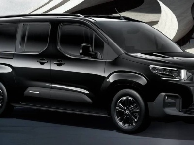 Citroën Berlingo Black Edition + Agre Storage & Bed Kit