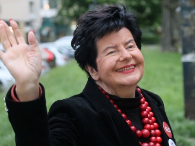 Majątek Senyszyn może wielu zaskoczyć. 3 samochody to początek, 