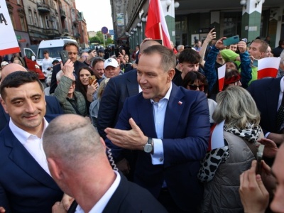 Gość specjalny na wiecu Nawrockiego – „przyszły prezydent Rumunii”