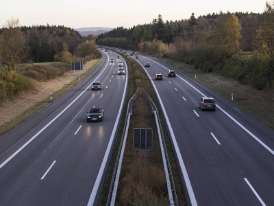 Prawo jazdy dla seniorów. To może oznaczać koniec jazdy za kółkiem