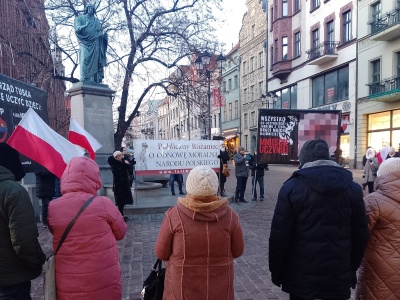 Sąd Apelacyjny w Gdańsku: Prezydent Paweł Gulewski niesłusznie rozwiązał publiczny różaniec w Toruniu