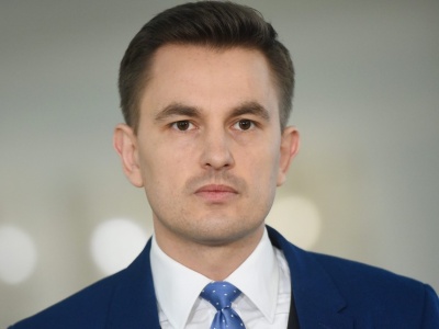 Wiceminister sprawiedliwości złamał ciszę wyborczą? Tak się tłumaczy i przeprasza