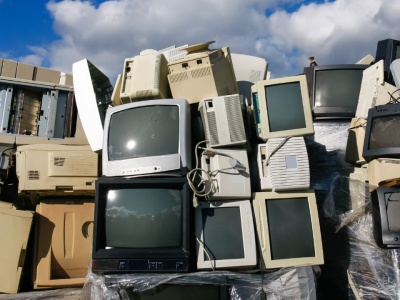Fortuna zamrożona w elektrośmieciach. W polskich domach zalega sprzęt wart miliardy złotych