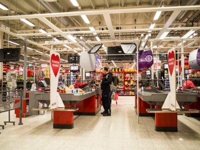 Ukraińskie produkty w szwedzkich sklepach spożywczych – wsparcie, które można zauważyć przy półce