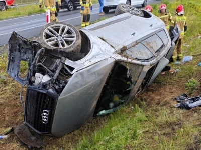 Audi dachowało na S7. Jechała nim 25-letnia mama z małym dzieckiem