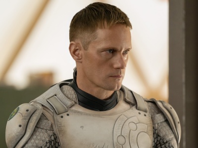 Alexander Skarsgard o Mordbocie: „Grałem androida, ale ledwo powstrzymywałem łzy”