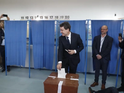 Nie tylko Polacy dziś głosują. Wybory prezydenckie także w Rumunii