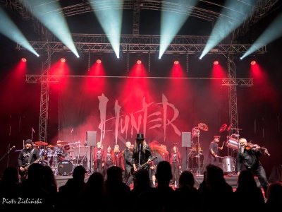Za nami jubileuszowy koncert zespołu Hunter. Muzycy wraz z fanami świętowali 40-lecie istnienia formacji [ZDJĘCIA]