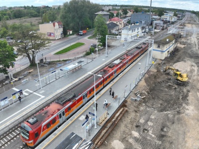 Trwa przebudowa stacji Ostróda. Można już korzystać z nowych peronów [ZDJĘCIA]
