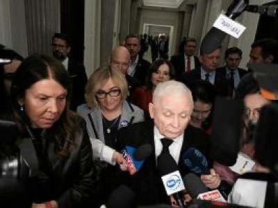 Były doradca zacznie współpracę z Trzaskowskim? Kaczyński: Wynik żalu