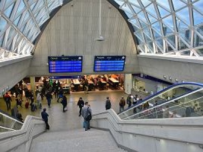 WARS testuje nową metodę płatności. Bez gotówki i karty. Wystarczy jedno spojrzenie