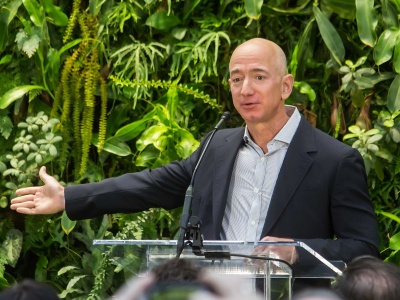 Ochrona klimatu, rozwój energetyki i AI. Bezos ma plan i fundusz na 100 mln dolarów