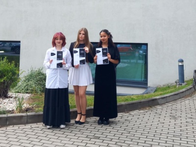 Licealistki z III LO z sukcesami w etapie wojewódzkim 70. Ogólnopolskiego Konkursu Recytatorskiego