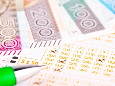 Do wygrania było aż 8 mln zł. A wygrane? Raptem 4-cyfrowe. W Lotto kumulacja rośnie!