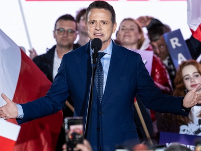 Liberalne bezkręgowce 2: zwolennicy Trzaskowskiego jak zwykle nie ułatwiają