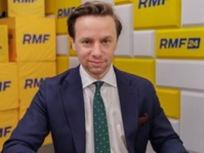 Bosak: Nawrocki w wielu sprawach zdystansował się od Kaczyńskiego i Morawieckiego