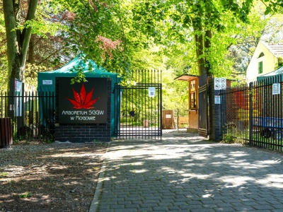 Maj w Arboretum z Łódzką Koleją Aglomeracyjną