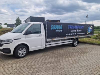 Volkswagen Transporter z ponad 6-metrową zabudową, dla polskiego przewoźnika