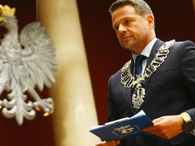 Kandydat na prezydenta Rafał Trzaskowski jest poliglotą. Nie zgadniecie, ile zna języków