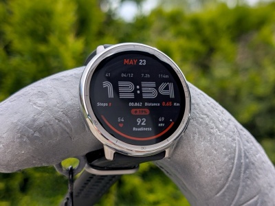 Recenzja Amazfit Active 2. Tani smartwatch dla aktywnych