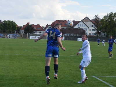 Olimpia na kolanach [ Olimpia ]