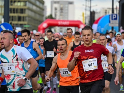 Rossmann Run. Pierwszy rekord padł na starcie: 10 tysięcy biegaczy! [ZDJĘCIA]