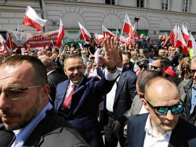 Marsze Trzaskowskiego i Nawrockiego w Warszawie. Organizatorzy o frekwencji