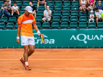 Krótka przygoda Majchrzaka z Roland Garros. Nie ugrał nawet seta