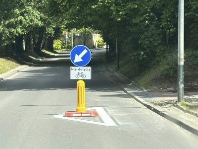 Urzędnicy zwęzili drogę. W ciągu 24 godzin doszło tam do dwóch wypadków (ZDJĘCIA)