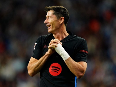 Lewandowski walnął setkę, a Barcelona zamknęła mistrzowski sezon zwycięstwem