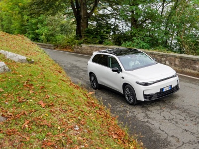 Leapmotor na Mauritius. Na początek C10 i T03