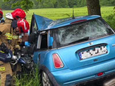 Wypadek między Ciechanowicami i Marciszowem. Droga całkowicie zablokowana