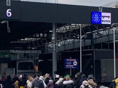 Ukraińscy uchodźcy w Europie. Czy zmieni się ich status prawny?