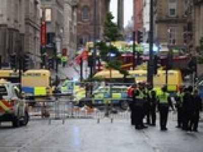 53-latek taranował autem tłum w centrum Liverpoolu. Jest pierwszy bilans rannych