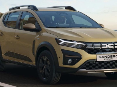 Dacia Sandero Stepway z automatem, w najdroższej wersji. Co ma i ile kosztuje?