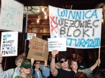 Wieżowce na łonie natury? Społecznicy z toruńskiej Winnicy wciąż protestują