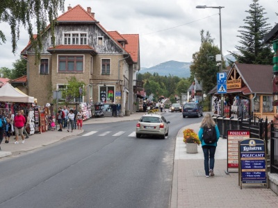 Zakopane może się schować. Stare huty, złoto i góry. Do tego miasta aż chce się wracać