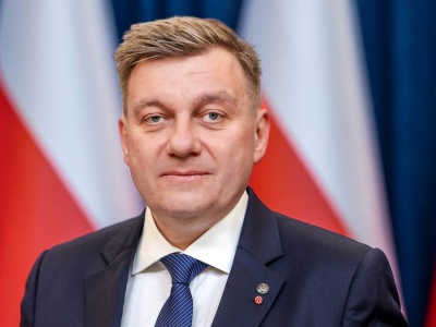 Były szef ABW odpowiada na doniesienia o Nawrockim. 