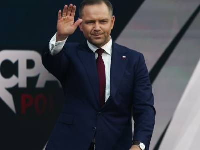 Co konferencja CPAC daje Nawrockiemu? 