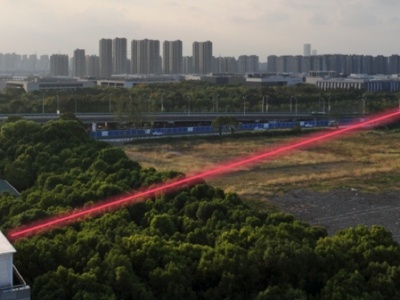 Sprawdzą co czytasz z ponad kilometra. Nowa technologia budzi podziw i obawy