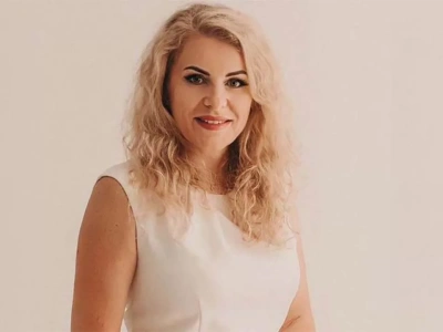 Minister Majewska apeluje o wyjaśnienia i konsultacje w sprawie pilotażu 4-dniowego tygodnia pracy