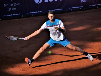Roland Garros. Magda Fręch pokonała Ons Jabeur w 1. rundzie. French Open nie dla Hurkacza