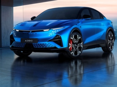 Alpine A390 – nowy sportowy crossover z trzema silnikami, 4x4 i mocą nawet 470 KM
