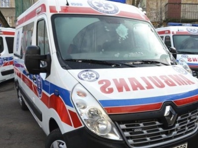 Tragedia w lokalu wyborczym przy ul. Senatorskiej. Nie żyje mężczyzna
