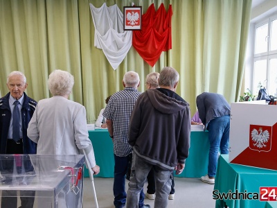 Będzie rekordowa frekwencja? Do wieczora w Świdnicy zagłosowała ponad połowa wyborców