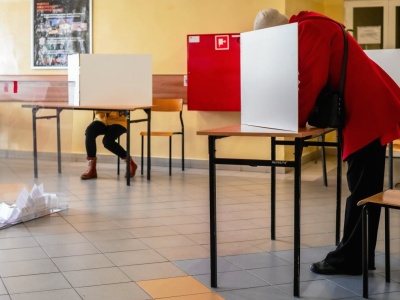 Oficjalne wyniki wyborów Poznań. Ile głosów zdobyli kandydaci i jaka była frekwencja? Sprawdzamy