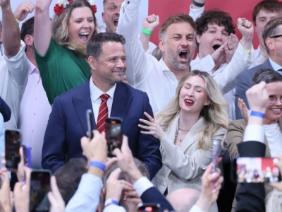 Trzaskowski liże rany po porażce. Przeprasza wyborców, zwrócił się też do Nawrockiego