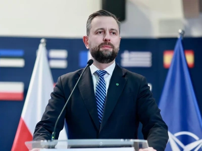 Kosiniak-Kamysz gratuluje Nawrockiemu. 