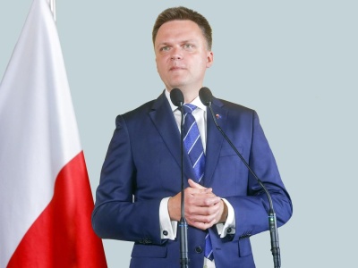 Pilne spotkanie liderów koalicji rządzącej! Szymon Hołownia chce jednego! Będzie się…