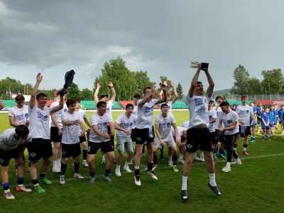 Sportowa integracja w Akademii 2012: rodzinna zabawa i wspólne emocje